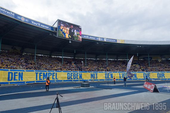 Eintracht Braunschweig vs VfL Bochum (1-0) (21)