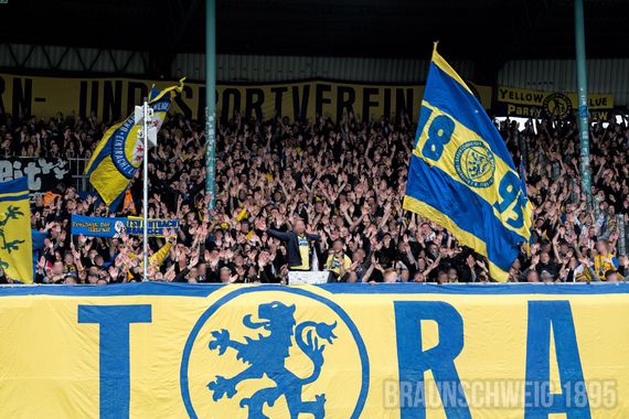 Eintracht Braunschweig vs VfL Bochum (1-0) (25)