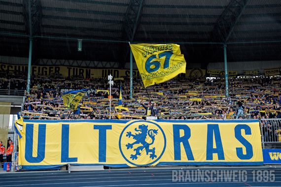 Eintracht Braunschweig vs VfL Bochum (1-0) (27)