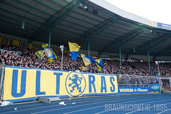 Eintracht Braunschweig vs 1. FC Nürnberg (2-3) (1)