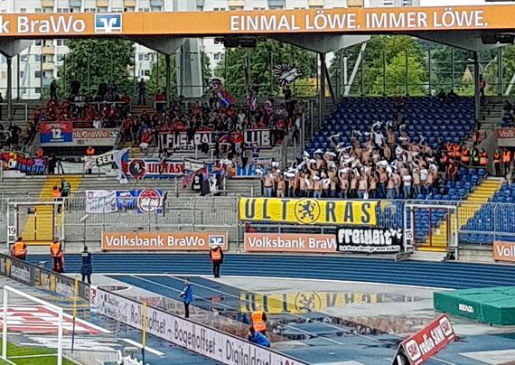 Eintracht Braunschweig vs 1. FC Heidenheim 1846 (2-0) (4)