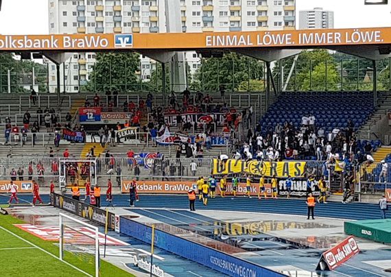 Eintracht Braunschweig vs 1. FC Heidenheim 1846 (2-0) (5)