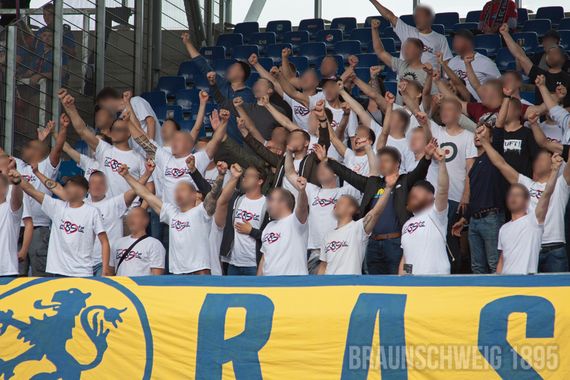 Eintracht Braunschweig vs 1. FC Heidenheim 1846 (2-0) (12)