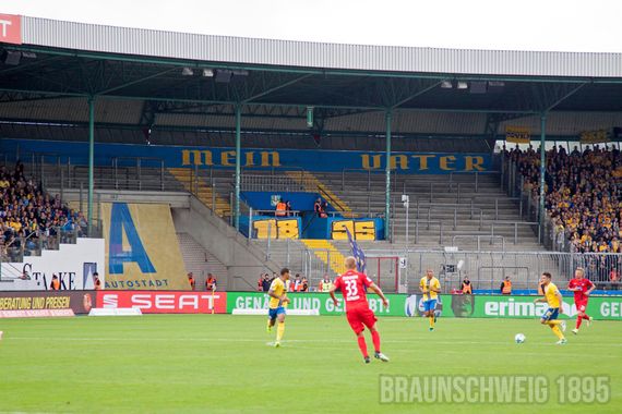Eintracht Braunschweig vs 1. FC Heidenheim 1846 (2-0) (13)