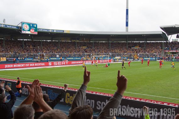 Eintracht Braunschweig vs 1. FC Heidenheim 1846 (2-0) (18)
