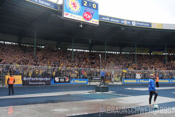 Eintracht Braunschweig vs 1. FC Heidenheim 1846 (2-0) (20)