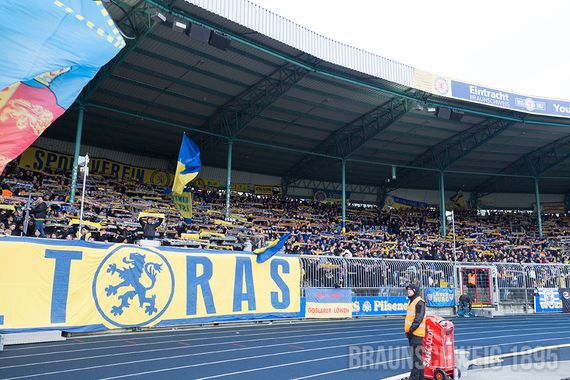 Eintracht Braunschweig vs 1. FC Kaiserslautern (1-2) (5)
