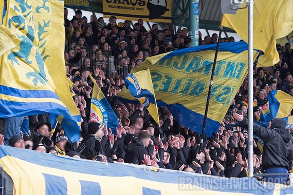 Eintracht Braunschweig vs 1. FC Kaiserslautern (1-2) (15)