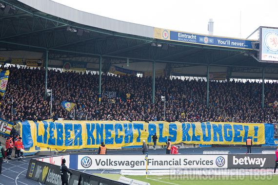 Eintracht Braunschweig vs 1. FC Kaiserslautern (1-2) (20)