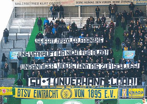 SpVgg Fürth vs Eintracht Braunschweig (2-1)