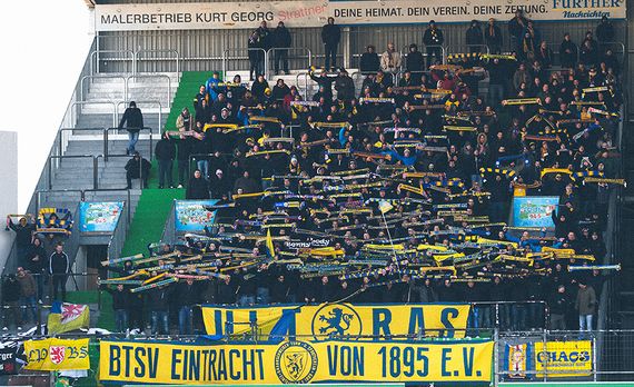 SpVgg Fürth vs Eintracht Braunschweig (2-1) (1)