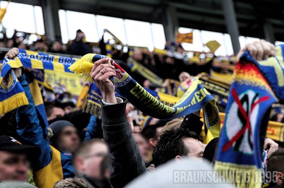 FC St. Pauli vs Eintracht Braunschweig (0-0) (5)