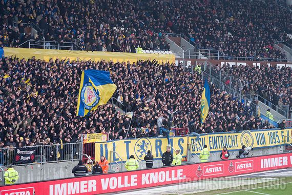 FC St. Pauli vs Eintracht Braunschweig (0-0) (11)
