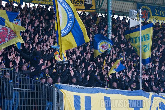 Eintracht Braunschweig vs MSV Duisburg (3-2) (17)