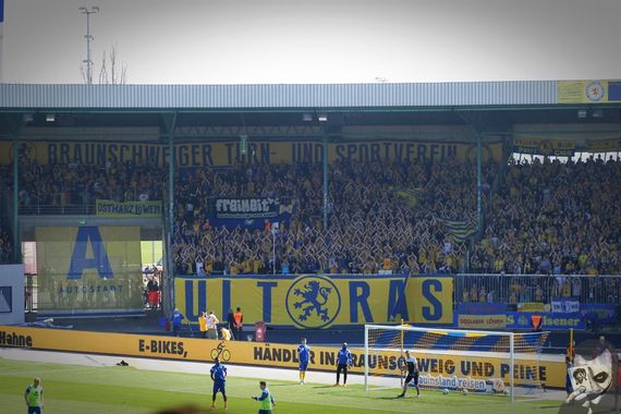 Eintracht Braunschweig vs Dynamo Dresden (1-1) (4)