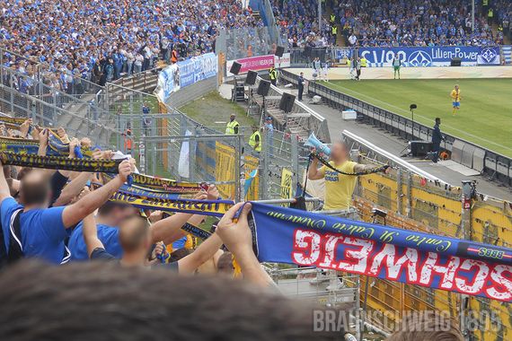 SV Darmstadt 98 vs Eintracht Braunschweig (1-1) (7)