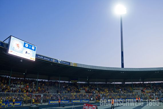 Eintracht Braunschweig vs DSC Arminia Bielefeld (0-0) (10)