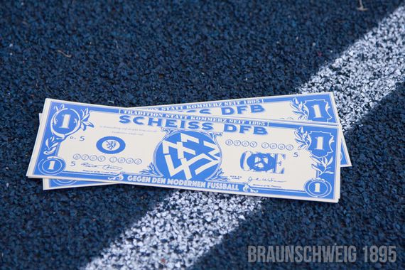 Eintracht Braunschweig vs SV Sandhausen (1-1) (7)