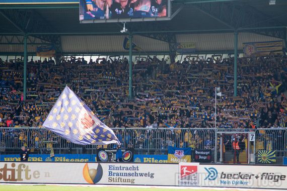 Eintracht Braunschweig vs SV Sandhausen (1-1) (16)