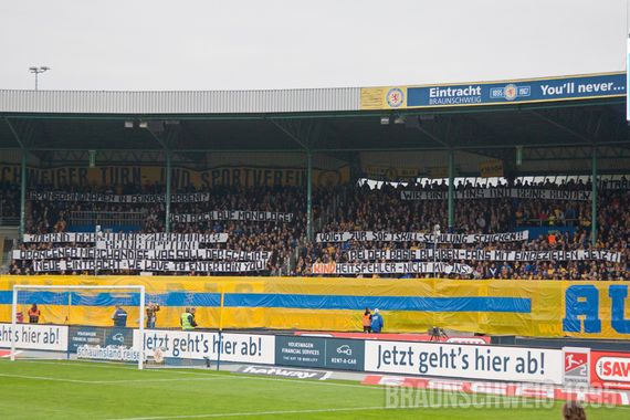 Eintracht Braunschweig vs SpVgg Fürth (3-0) (5)