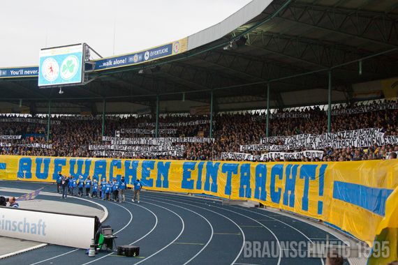 Eintracht Braunschweig vs SpVgg Fürth (3-0) (6)