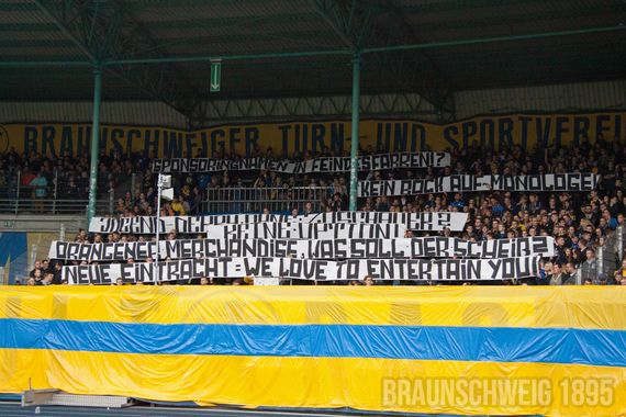 Eintracht Braunschweig vs SpVgg Fürth (3-0) (10)