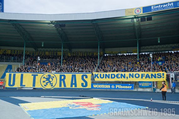 Eintracht Braunschweig vs SpVgg Fürth (3-0) (20)