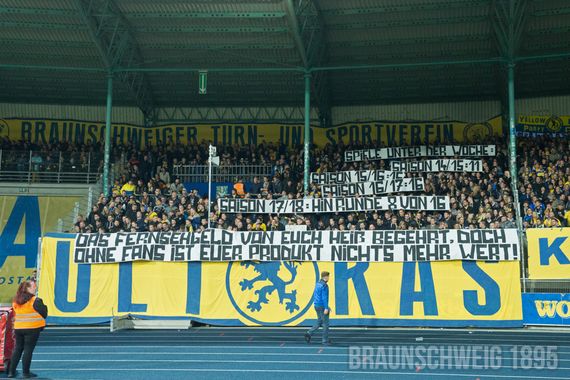 Eintracht Braunschweig vs SpVgg Fürth (3-0) (22)