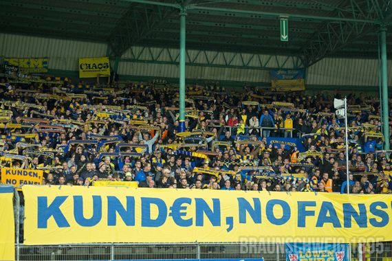 Eintracht Braunschweig vs SpVgg Fürth (3-0) (24)