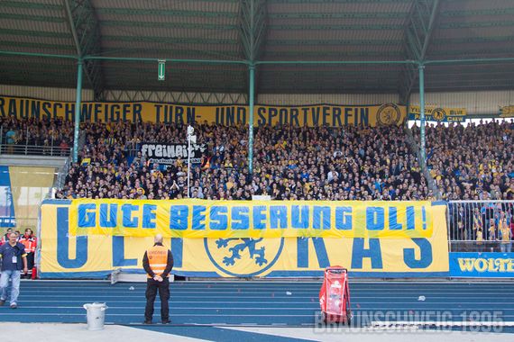 Eintracht Braunschweig vs FC St. Pauli (0-1) (9)