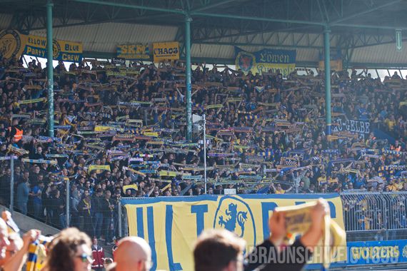 Eintracht Braunschweig vs FC St. Pauli (0-1) (11)