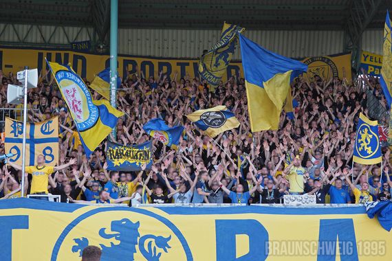 Eintracht Braunschweig vs Sportfreunde Lotte (2-2) (10)