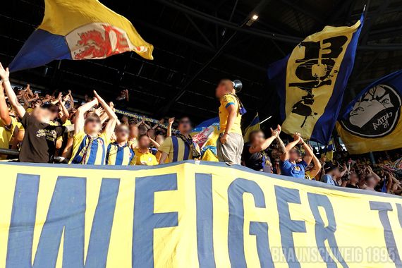 FC Hansa Rostock vs Eintracht Braunschweig (2-0) (4)