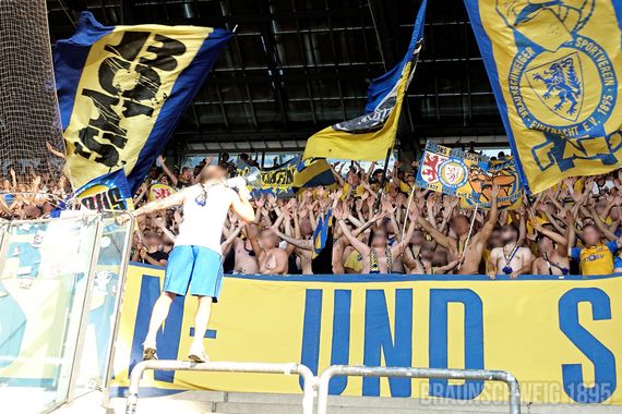 FC Hansa Rostock vs Eintracht Braunschweig (2-0) (6)