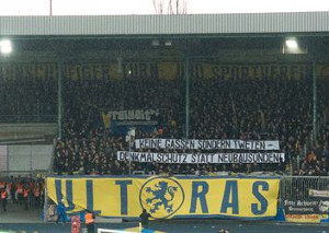 Eintracht Braunschweig vs Würzburger Kickers (2-2)