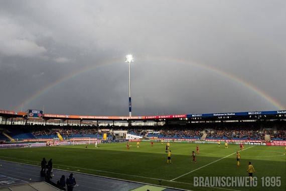 Eintracht Braunschweig vs Würzburger Kickers (2-2) (4)