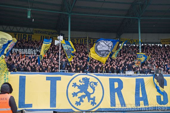 Eintracht Braunschweig vs SG Sonnenhof-Großaspach (1-1) (7)