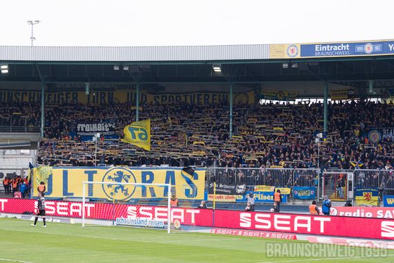Eintracht Braunschweig vs SG Sonnenhof-Großaspach (1-1) (11)