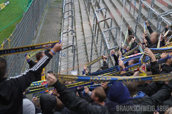 SpVgg Unterhaching vs Eintracht Braunschweig (3-0) (7)