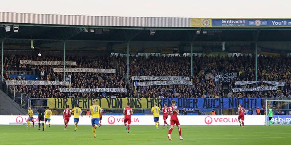 Eintracht Braunschweig vs 1. FC Kaiserslautern (1-4) (2)