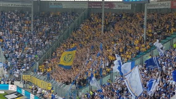 1. FC Magdeburg vs Eintracht Braunschweig (2-4) (2)
