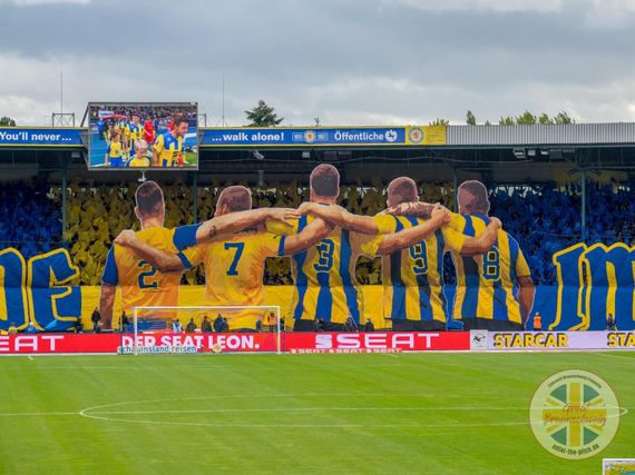 Eintracht Braunschweig vs Hallescher FC (1-1) (3)