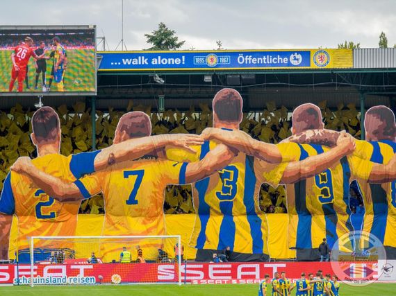 Eintracht Braunschweig vs Hallescher FC (1-1) (7)