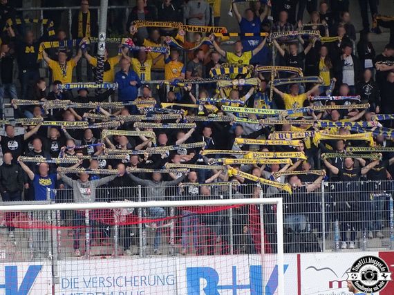 SG Sonnenhof-Großaspach vs Eintracht Braunschweig (1-3) (15)