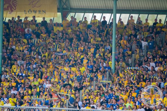 Eintracht Braunschweig vs TSV 1860 München (2-1) (21)