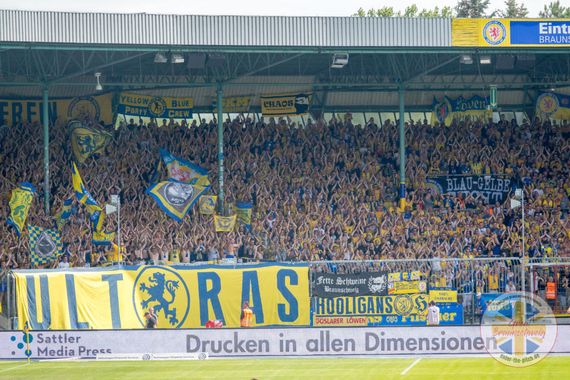 Eintracht Braunschweig vs TSV 1860 München (2-1) (24)