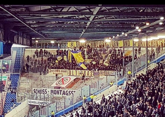 FC Hansa Rostock vs Eintracht Braunschweig (3-0) (1)