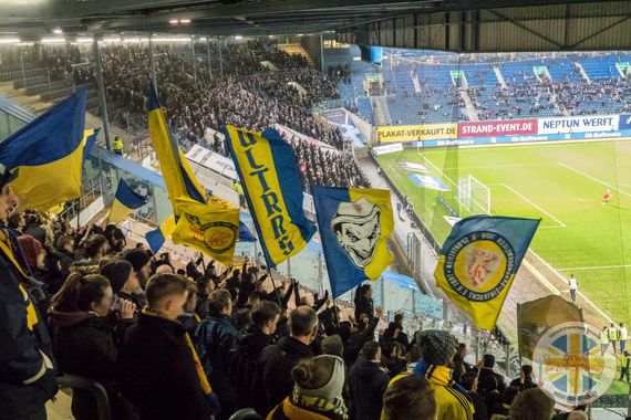 FC Hansa Rostock vs Eintracht Braunschweig (3-0) (9)