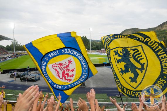 FC Carl Zeiss Jena vs Eintracht Braunschweig (0-2) (2)