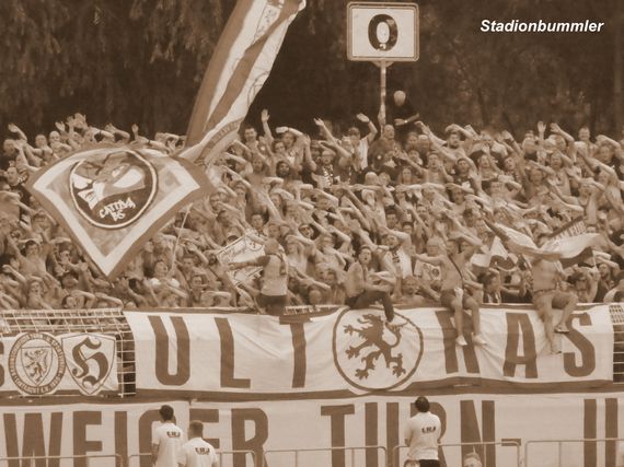 FC Carl Zeiss Jena vs Eintracht Braunschweig (0-2) (17)
